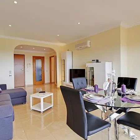 Apartment L' Olivier